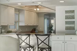 633 Alhambra Rd, Venice, FL 34285 - Photo 12