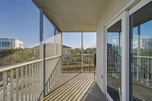 633 Alhambra Rd, Venice, FL 34285 - Photo 28