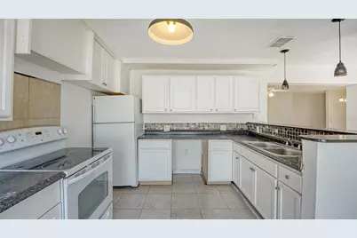 6008 9th Street E, Bradenton, FL 34203 - Photo 14