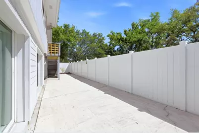 1312 51st Avenue Drive W, Palmetto, FL 34221 - Photo 8