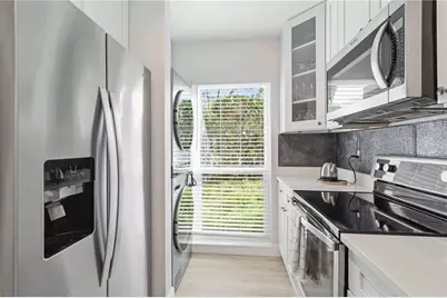 3053 Taywood Mdws #3, Sarasota, FL 34235 - Photo 12