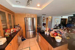 10003 133rd St, Seminole, FL 33776 - Photo 6