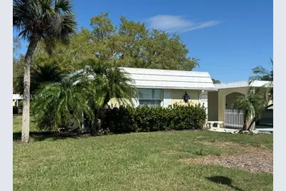 5835 Tidewood Avenue #16, Sarasota, FL 34231 - Photo 1