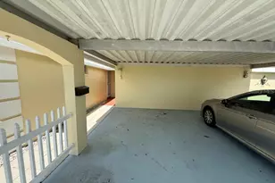 5835 Tidewood Ave, Sarasota, FL 34231 - Photo 4