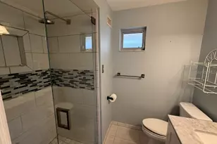 5835 Tidewood Ave, Sarasota, FL 34231 - Photo 16