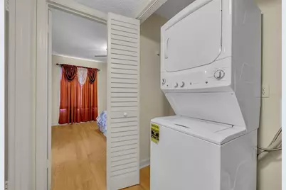 4512 Commander Drive #1712, Orlando, FL 32822 - Photo 12