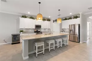 17724 Polo Trl, Lakewood Ranch, FL 34211 - Photo 6