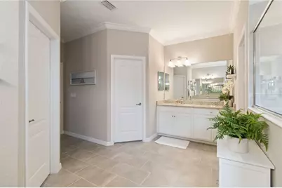 17724 Polo Trail, Lakewood Ranch, FL 34211 - Photo 10