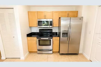 1064 N Tamiami Trail #1325, Sarasota, FL 34236 - Photo 4