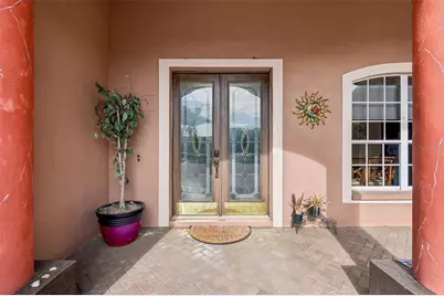 566 Planters Manor Way, Bradenton, FL 34212 - Photo 8