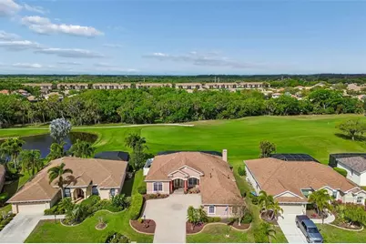 566 Planters Manor Way, Bradenton, FL 34212 - Photo 4