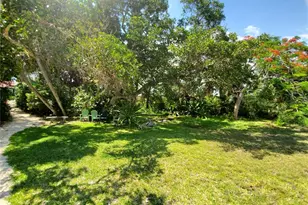 4237 Higel Ave, Sarasota, FL 34242 - Photo 44