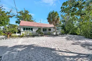 4237 Higel Ave, Sarasota, FL 34242 - Photo 4
