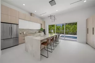 3500 Bay Shore Rd, Sarasota, FL 34234 - Photo 6