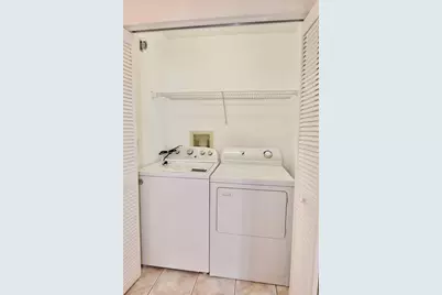 4172 Marseilles Avenue #3255, Sarasota, FL 34233 - Photo 30