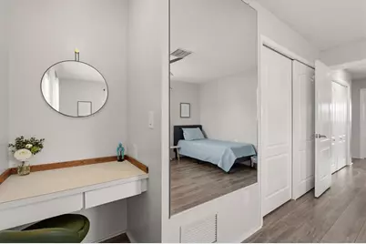 3310 Siesta Drive, Venice, FL 34293 - Photo 30