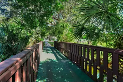 3310 Ramblewood Place, Sarasota, FL 34237 - Photo 30
