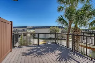 3310 Ramblewood Pl, Sarasota, FL 34237 - Photo 22