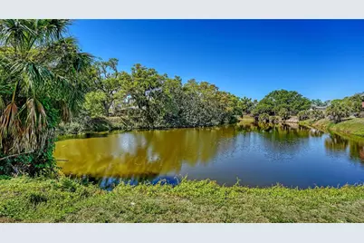 3310 Ramblewood Place, Sarasota, FL 34237 - Photo 18