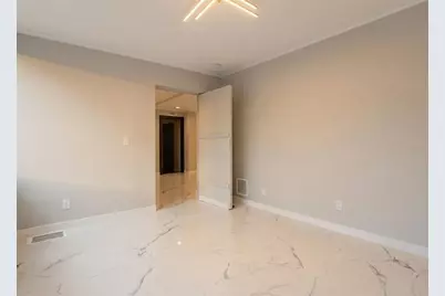 4942 Hubner Circle, Sarasota, FL 34241 - Photo 24