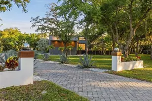 4942 Hubner Cir, Sarasota, FL 34241 - Photo 50