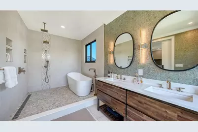7022 Saddle Creek Circle, Sarasota, FL 34241 - Photo 28