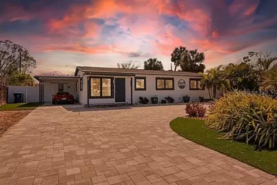 327 39th Avenue, Saint Pete Beach, FL 33706 - Photo 4