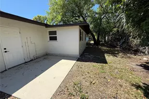 608 12th St W, Palmetto, FL 34221 - Photo 26