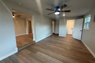 608 12th St W, Palmetto, FL 34221 - Photo 12