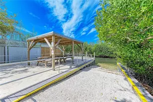 1885 Vamo Dr, Sarasota, FL 34231 - Photo 30