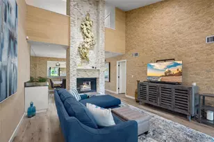 4737 Chandlers Forde, Sarasota, FL 34235 - Photo 10