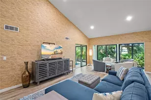 4737 Chandlers Forde, Sarasota, FL 34235 - Photo 12