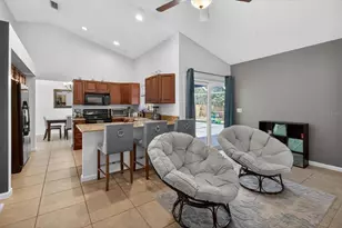 4644 Hamlets Grv Dr, Sarasota, FL 34235 - Photo 22