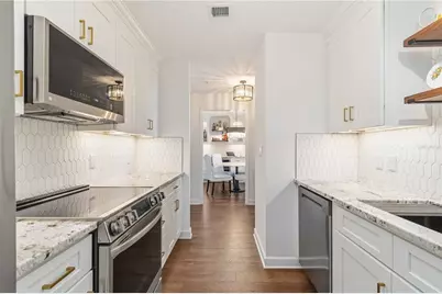 750 N Tamiami Trail #1104, Sarasota, FL 34236 - Photo 18