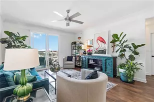 750 N Tamiami Trl, Sarasota, FL 34236 - Photo 10