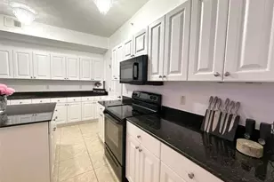 21019 Sunpoint Way, Lutz, FL 33558 - Photo 16