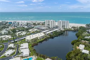 101 Whispering Sands Dr, Sarasota, FL 34242 - Photo 10