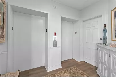 393 N Point Road #401, Osprey, FL 34229 - Photo 2