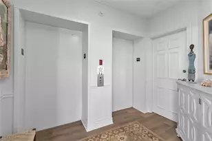 393 North Point Rd, Osprey, FL 34229 - Photo 2