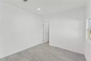 4003 36th St W, Bradenton, FL 34205 - Photo 22