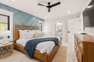 128 Fillmore Dr, Sarasota, FL 34236 - Photo 30