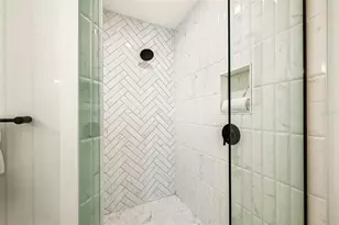 128 Fillmore Dr, Sarasota, FL 34236 - Photo 42