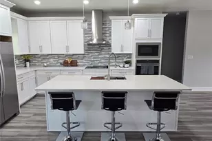 32835 Forest Ave, Leesburg, FL 34788 - Photo 6