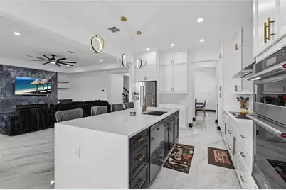 7208 Great Egret Boulevard, Sarasota, FL 34241 - Photo 10