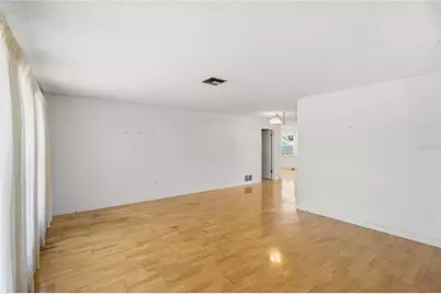 4662 Beacon Drive, Sarasota, FL 34232 - Photo 4