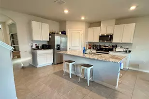18011 Canopy Pl, Bradenton, FL 34211 - Photo 2