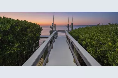 3636 Fair Oaks Place, Longboat Key, FL 34228 - Photo 8