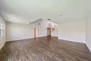 3527 52nd Ave W, Bradenton, FL 34210 - Photo 14