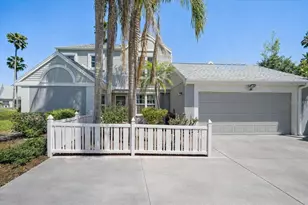 3527 52nd Ave W, Bradenton, FL 34210 - Photo 2