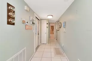 1807 University Pl, Sarasota, FL 34235 - Photo 8